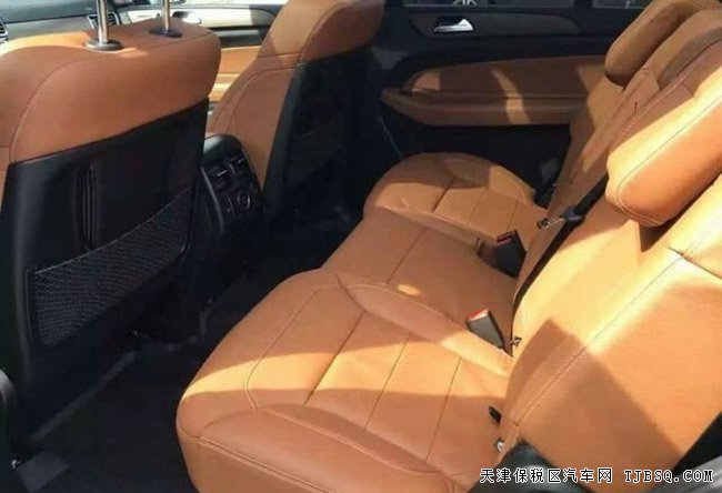 2017款美規(guī)奔馳GLS450 全尺寸越野現(xiàn)車享折扣