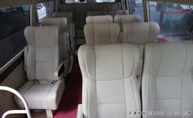 2016款豐田考斯特商務(wù)中巴 現(xiàn)車熱賣盛惠來襲