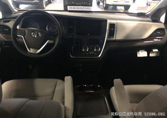 2016款豐田塞納3.5L四驅(qū)版 平行進(jìn)口現(xiàn)車享折扣