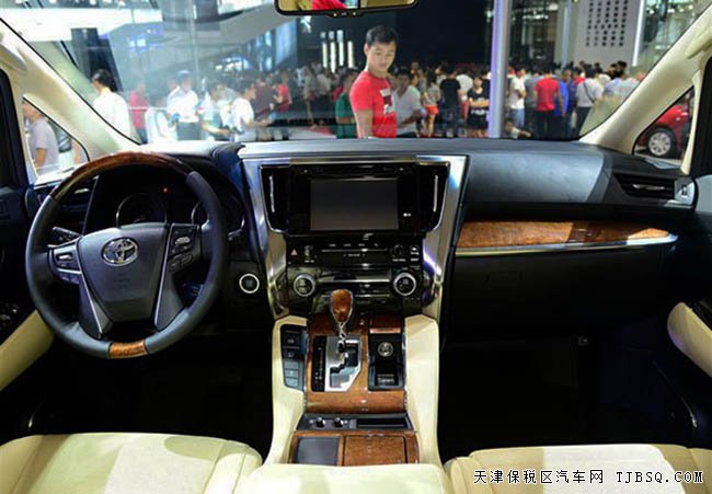 2016款豐田埃爾法3.5L保姆車 平行進口現(xiàn)車優(yōu)購
