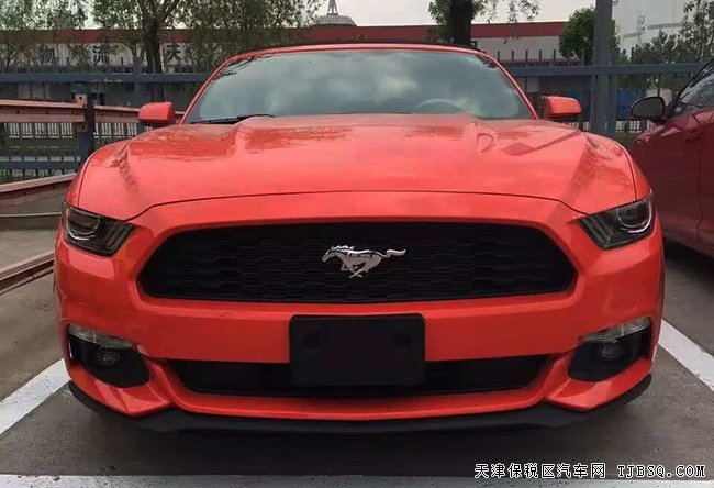 2016款福特野馬2.3T敞篷版 18輪/前通風(fēng)加熱現(xiàn)車50萬