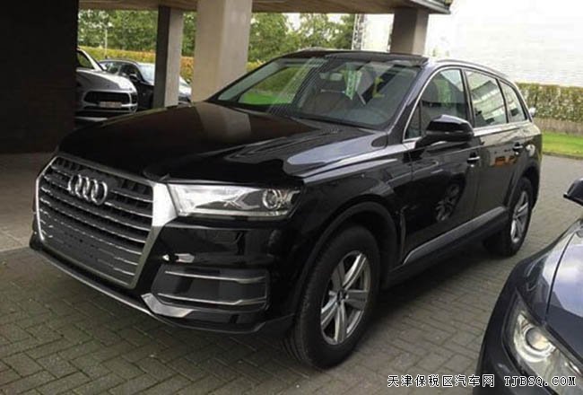 2016款?yuàn)W迪Q7歐規(guī)版3.0T 平行進(jìn)口現(xiàn)車?yán)_紛讓利