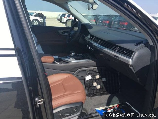 2016款?yuàn)W迪Q7歐規(guī)版七座 平行進(jìn)口車3.0T現(xiàn)車優(yōu)惠樂(lè)享