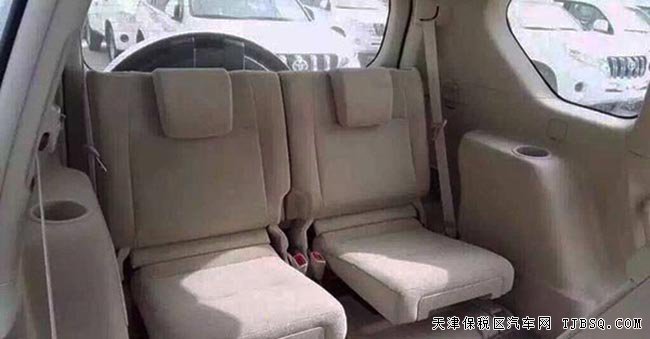 2016款豐田普拉多2700 中東霸道2700現(xiàn)車惠盡享