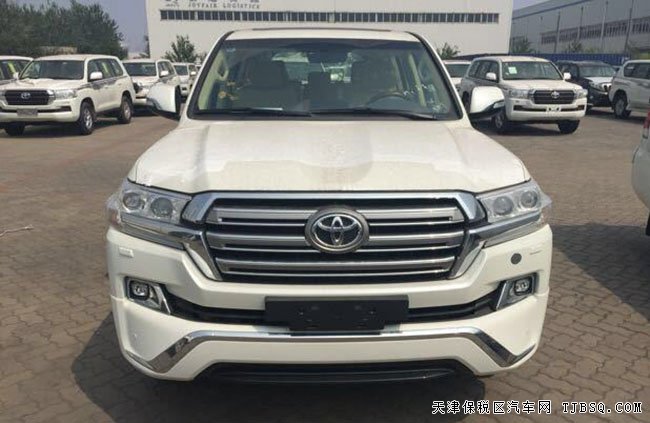 2016款豐田酷路澤4000中東版 平行進(jìn)口現(xiàn)車57.8萬起