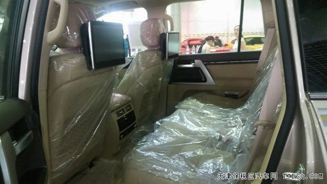 2016款豐田蘭德酷路澤5700 進(jìn)口陸巡震撼專享