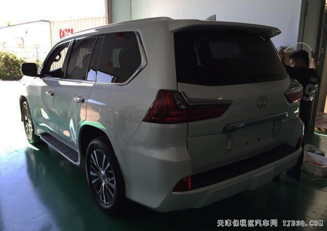 2016款雷克薩斯LX570加規(guī)版 20輪/三區(qū)空調(diào)現(xiàn)車155萬購