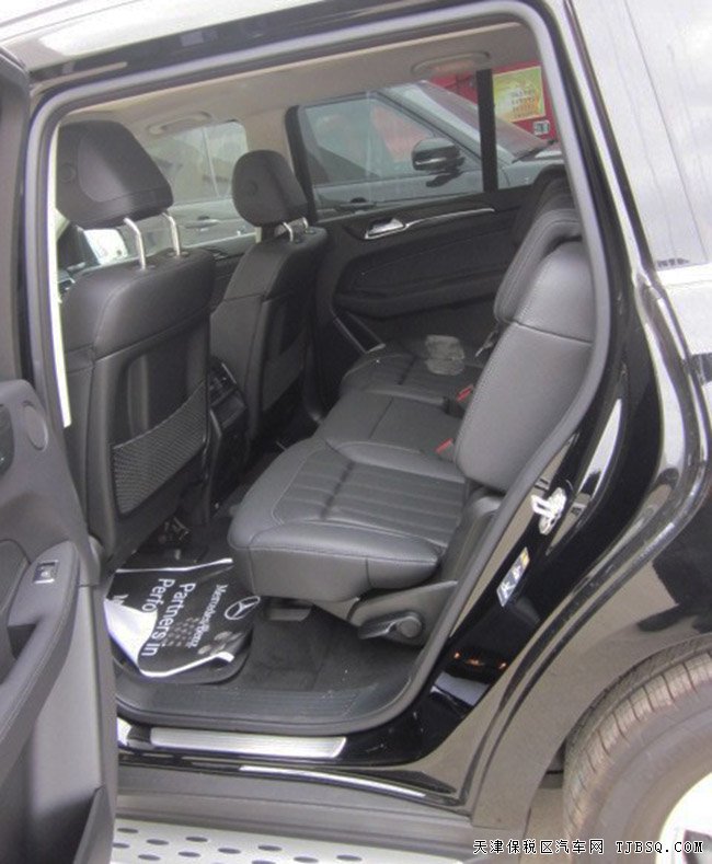 17款奔馳GLS450美規(guī)版 全景/外觀包/停車包現(xiàn)車109萬(wàn)