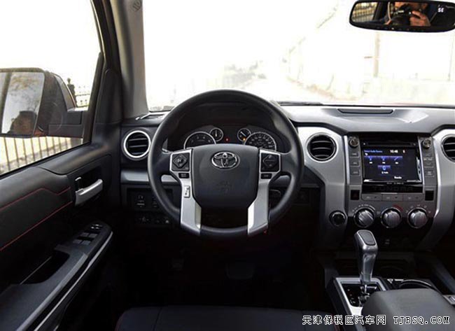 2016款豐田坦途5700美式皮卡 天津港現(xiàn)車優(yōu)惠購(gòu)
