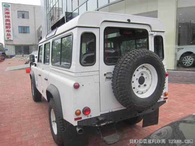 2016款路虎衛(wèi)士110歐規(guī)版 平行進(jìn)口現(xiàn)車優(yōu)惠季