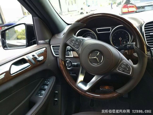 2017款奔馳GLS450加規(guī)版 平行進口現(xiàn)車即刻擁有