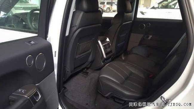16款路虎攬勝運(yùn)動(dòng)柴油版 腳感電尾/液晶儀表現(xiàn)車79.5萬