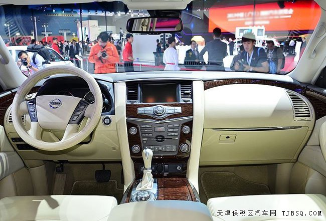 2016款日產(chǎn)途樂Y62 全尺寸越野現(xiàn)車即刻擁有