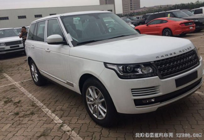 2016款路虎攬勝行政版3.0T 天津港現(xiàn)車震撼熱賣
