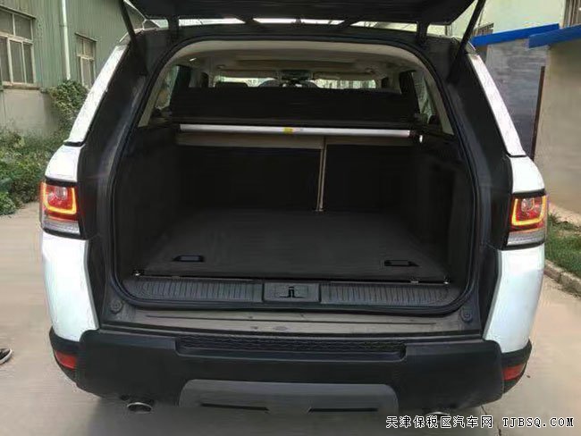 2016款路虎攬勝運(yùn)動(dòng)版 全景/19輪/前后電眼現(xiàn)車78.5萬(wàn)