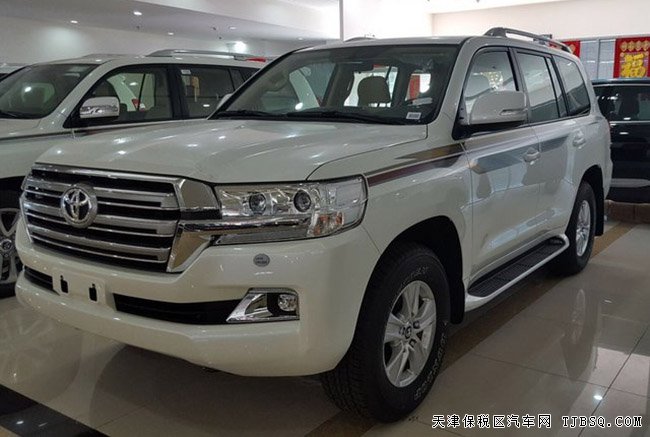 2016款豐田酷路澤4000中東版 單差/8座/17輪現(xiàn)車65.5萬