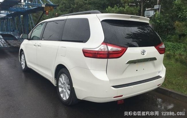 2016款豐田塞納3.5L四驅(qū)版MPV 平行進(jìn)口車現(xiàn)車47.5萬起