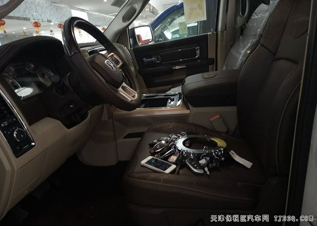 2016款道奇公羊RAM1500美式皮卡 現(xiàn)車樂享折扣