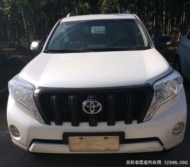 2016款豐田霸道2700中東版 平行進口現(xiàn)車39.5萬優(yōu)惠酬賓