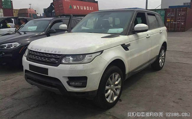 2016款路虎攬勝運(yùn)動(dòng)版 滑動(dòng)全景天窗/20輪現(xiàn)車83.8萬購(gòu)