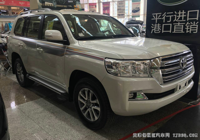 2016款豐田酷路澤4000中東版 低/中/高配現(xiàn)車60.5萬起