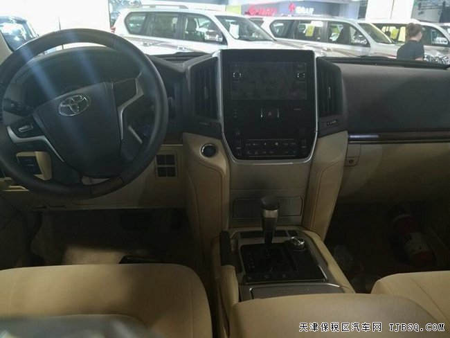 2016款豐田蘭德酷路澤4600 中東陸巡4.6L優(yōu)惠酬賓