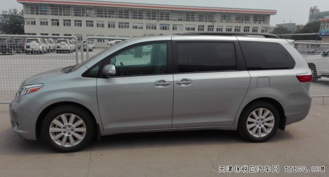 2016款豐田塞納3.5L四驅版 電動門/18輪/7座現(xiàn)車47.5萬