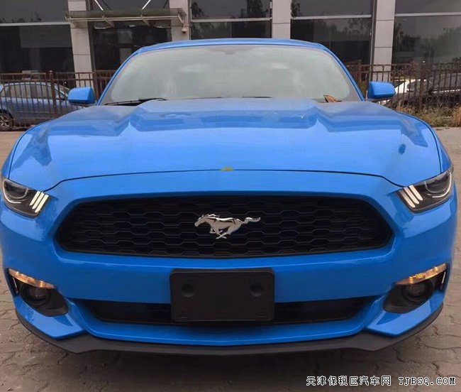2017款福特野馬2.3T美式肌肉跑車 現(xiàn)車即刻擁有