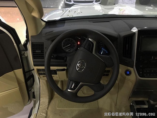 16款豐田蘭德酷路澤4000中東版 天窗/底掛現(xiàn)車優(yōu)惠尊享