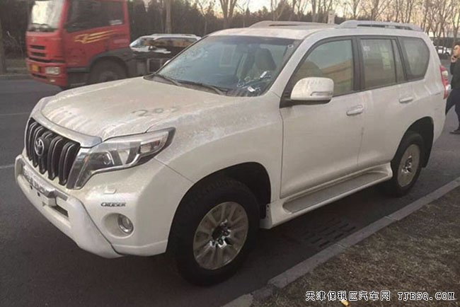 2016款平行進口豐田霸道2700 現(xiàn)車熱賣絢麗來襲