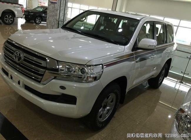 2016款豐田酷路澤4000 中東版現(xiàn)車熱賣絢麗來襲