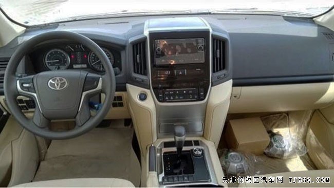 2016款中東版豐田酷路澤4000 現(xiàn)車熱賣鉅惠來襲