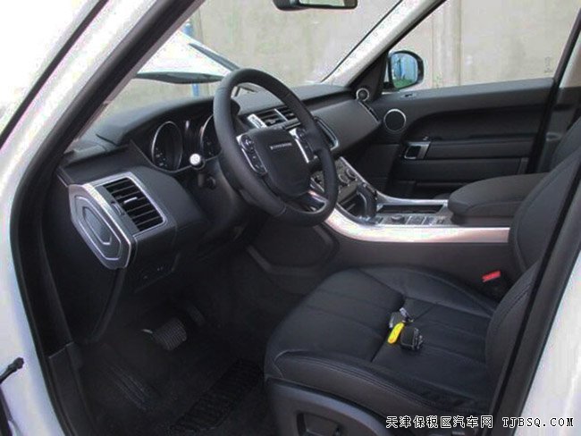 2016款路虎攬勝運(yùn)動(dòng)版 3.0T攬運(yùn)SUV現(xiàn)車優(yōu)惠購(gòu)