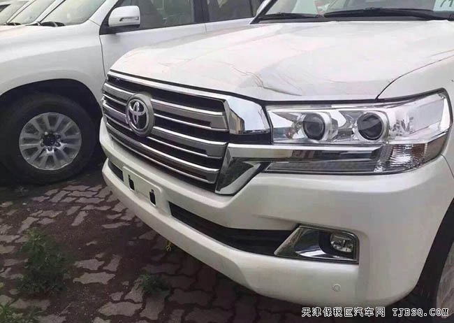 2016款豐田酷路澤5700中東版 陸巡現(xiàn)車(chē)優(yōu)惠折扣