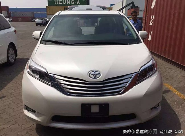 2016款豐田塞納3.5L四驅(qū)版 18輪/雙電動門現(xiàn)車47.5萬起
