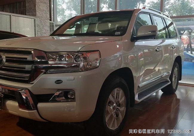 2016款豐田酷路澤5700 陸地巡洋艦現(xiàn)車優(yōu)享折扣