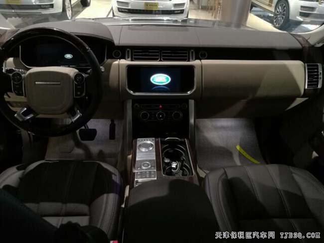 2016款路虎攬勝行政版3.0T 平行進口車絢麗熱賣