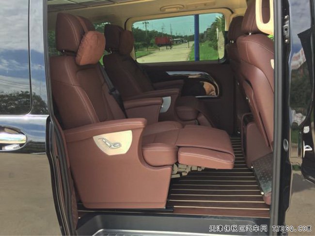 2016款奔馳Metris加規(guī)版2.0T 平行進口MPV現(xiàn)車優(yōu)惠走俏