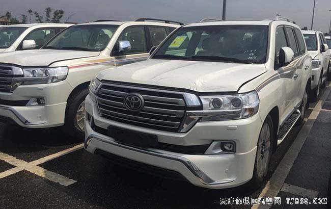 2016款豐田蘭德酷路澤5700中東版 5.7L V8現(xiàn)車震撼讓利