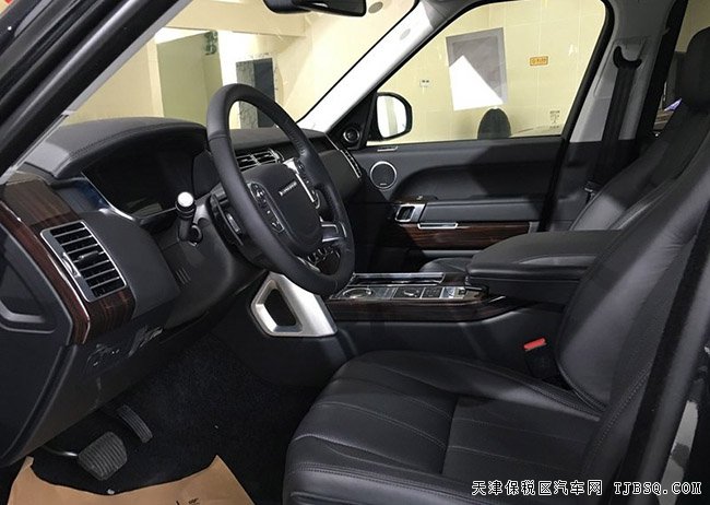 16款路虎攬勝3.0T行政Vogue版 天津港現(xiàn)車(chē)優(yōu)惠巨獻(xiàn)