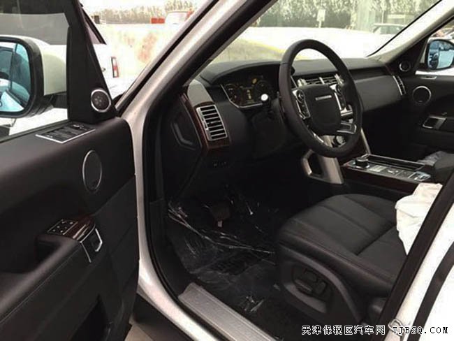 2016款路虎攬勝3.0T行政版 天津港現(xiàn)車優(yōu)惠走量