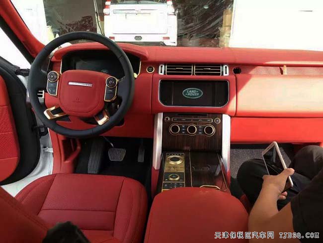 2016款路虎攬勝3.0T行政Vogue版 現(xiàn)車樂享低價