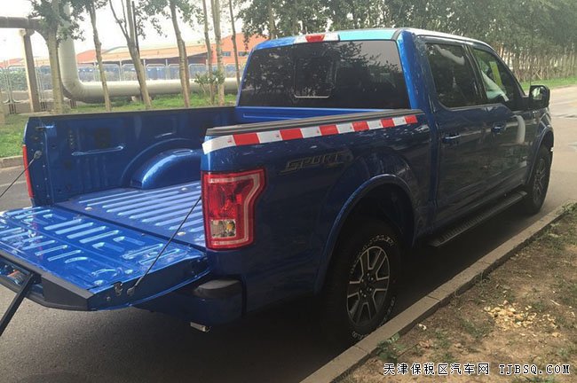 2016款福特F150加規(guī)版3.5T皮卡 平行進口現(xiàn)車報價44萬起