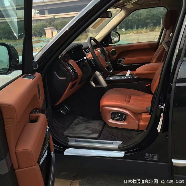 2016款路虎攬勝5.0T巔峰創(chuàng)世加長版 SV版現(xiàn)車特惠