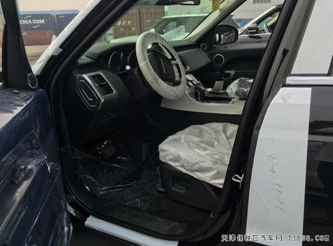 16款路虎攬勝運(yùn)動柴油版 滑動全景/液晶儀表現(xiàn)車76.8萬