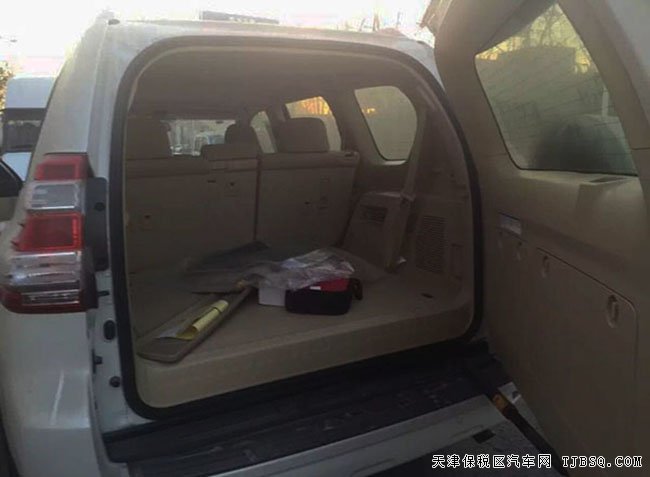 16款進(jìn)口豐田普拉多2700中東版 經(jīng)典SUV現(xiàn)車特惠