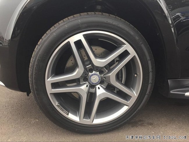 2017款奔馳GLS450加規(guī)版 3.0T七座現(xiàn)車保稅區(qū)優(yōu)惠呈現(xiàn)