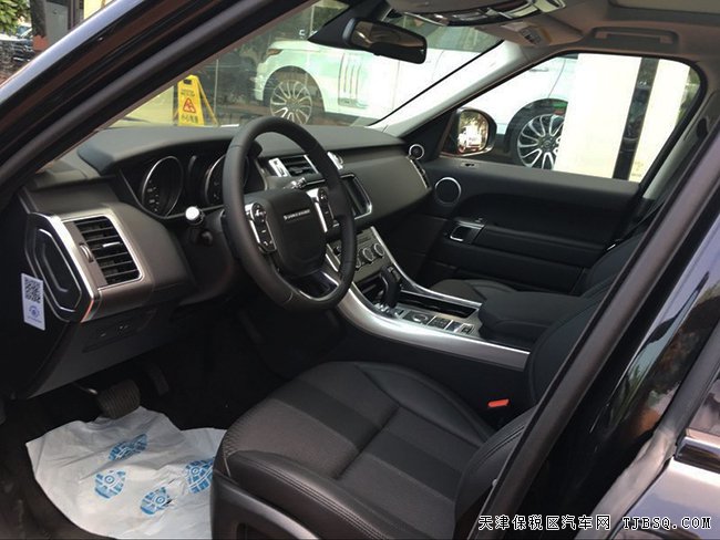 2016款路虎攬勝運(yùn)動版 滑動全景/液晶儀表現(xiàn)車76.6萬起