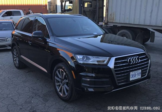 2017款奧迪Q7加規(guī)版3.0T 全景/七座/大燈清洗現(xiàn)車70萬起
