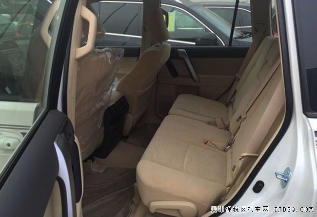 2016款豐田霸道2700中東版 六速越野現(xiàn)車惠報(bào)價(jià)